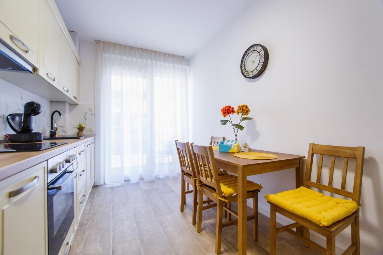 Lovely Home At West Residence Oradea Ngoại thất bức ảnh